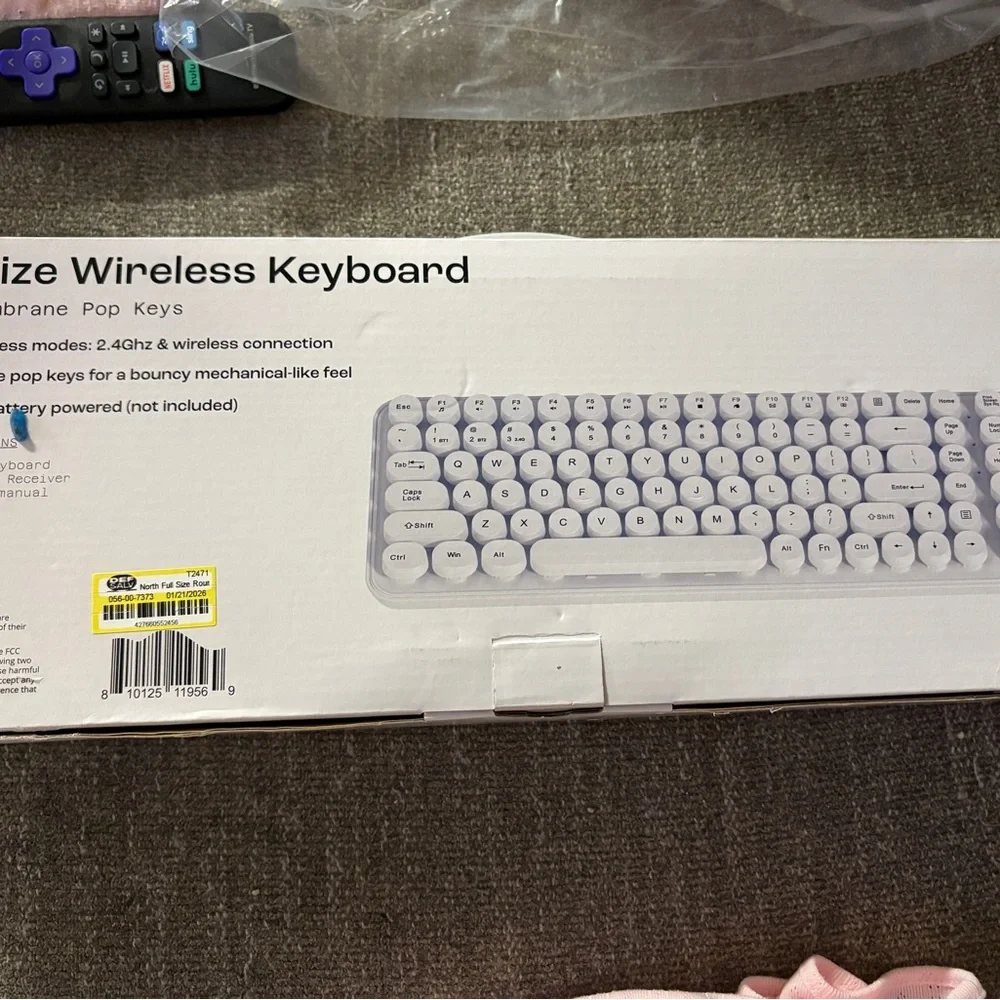Compact White Wireless Keyboard - Pop Key Design